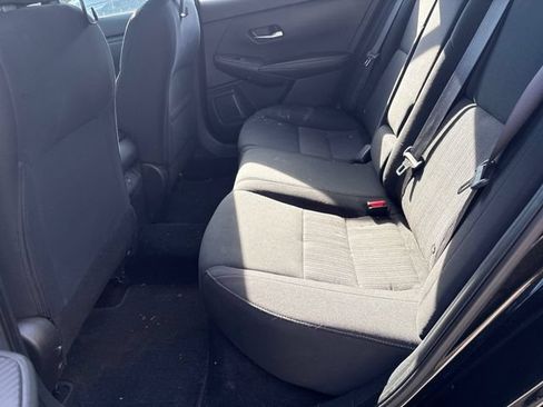 Used 2022 Nissan Sentra SV w/ Trunk Package FWD image 9