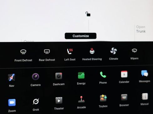 Used 2023 Tesla Model Y Long Range image 9