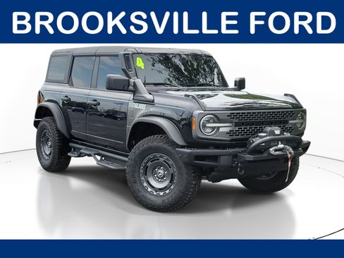Used 2024 Ford Bronco Everglades AWD/4WD image 1