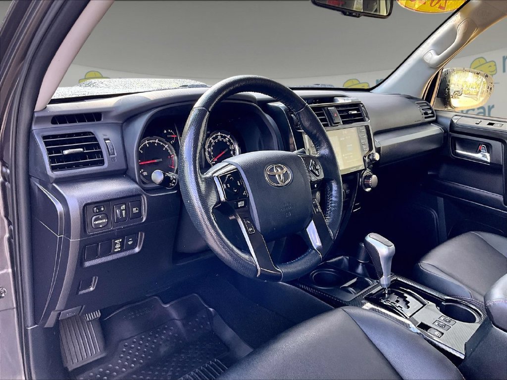 Used 2023 Toyota 4Runner TRD Off-Road Premium w/ Moonroof Package AWD/4WD image 8