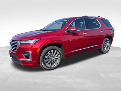 Used 2023 Chevrolet Traverse Premier w/ LPO, Floor Liner Package