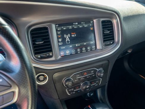 Used 2022 Dodge Charger SXT w/ Blacktop Package image 16