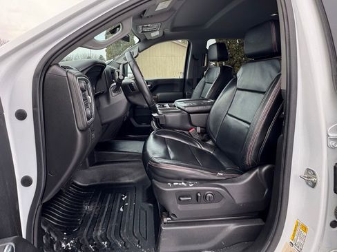 Used 2020 Chevrolet Silverado 2500 LT image 17