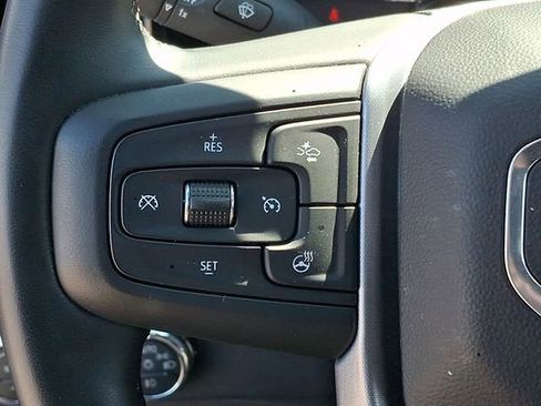 Used 2023 GMC Sierra 1500 Elevation image 22