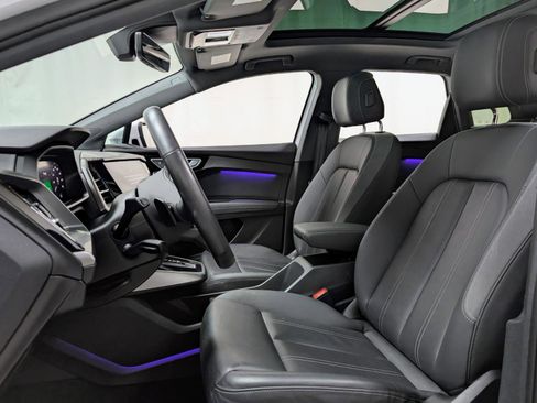 Used 2024 Audi Q4 e-tron Premium Plus image 16