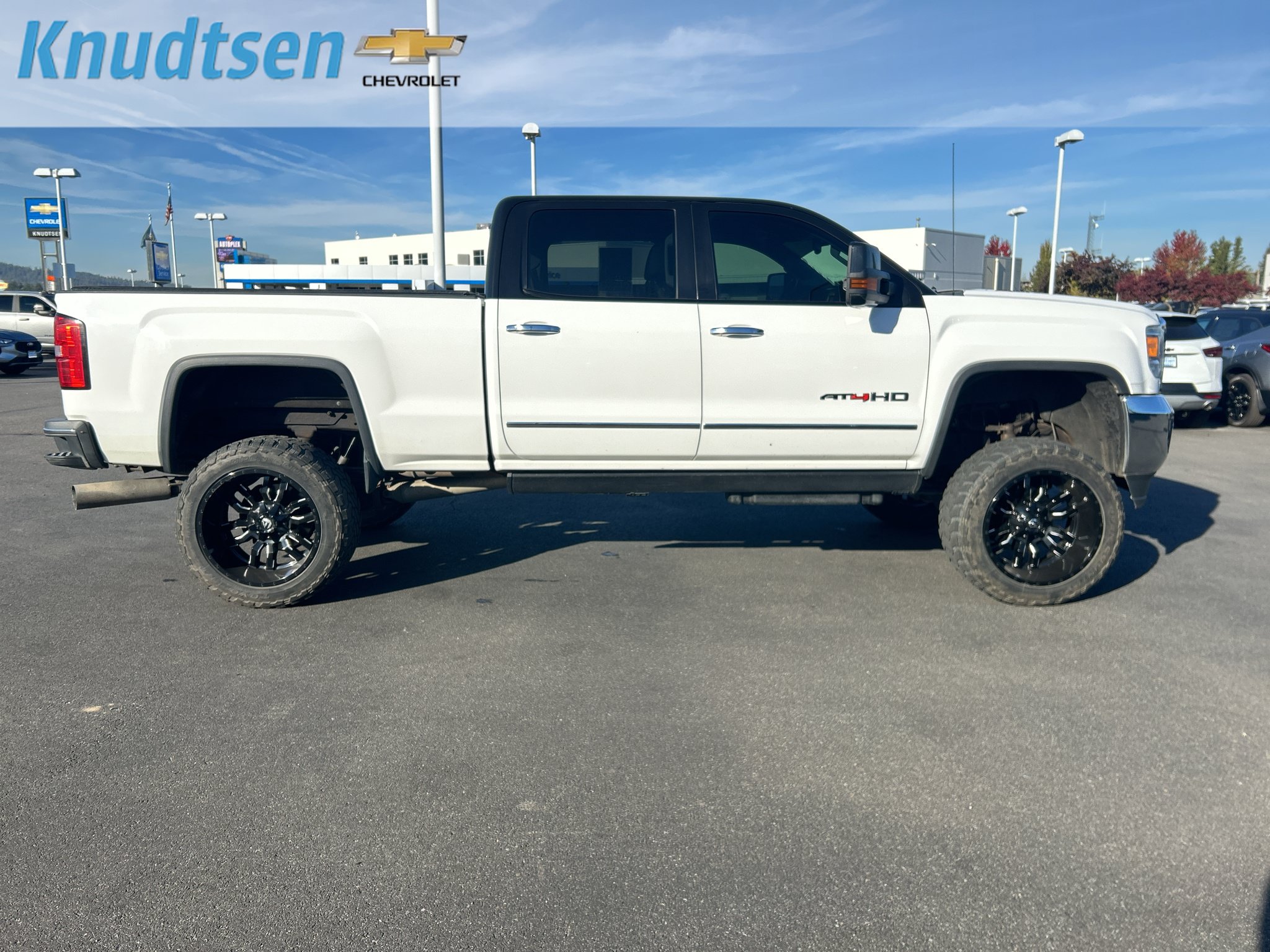 Used 2015 GMC Sierra 2500 SLT AWD/4WD image 7