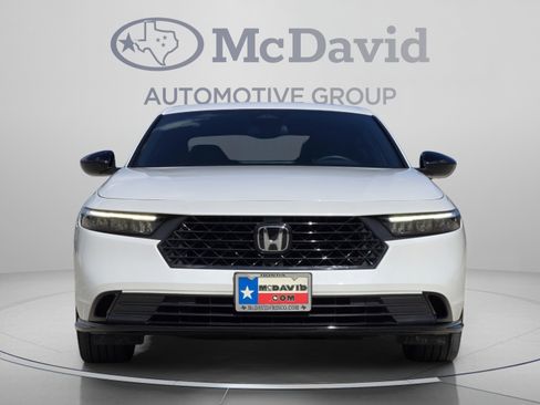 Used 2025 Honda Accord Sport image 8