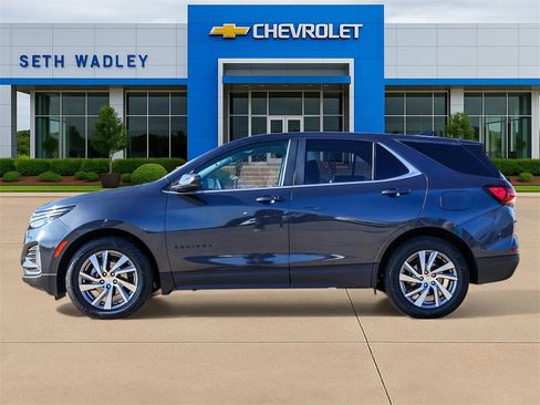 Used 2022 Chevrolet Equinox LT image 4