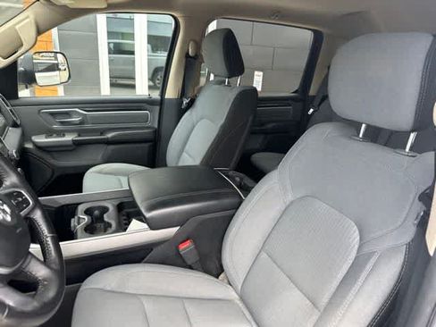 Used 2020 RAM 1500 Big Horn AWD/4WD image 5