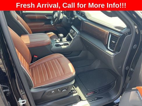 Certified 2025 GMC Sierra 1500 Denali Ultimate AWD/4WD image 7