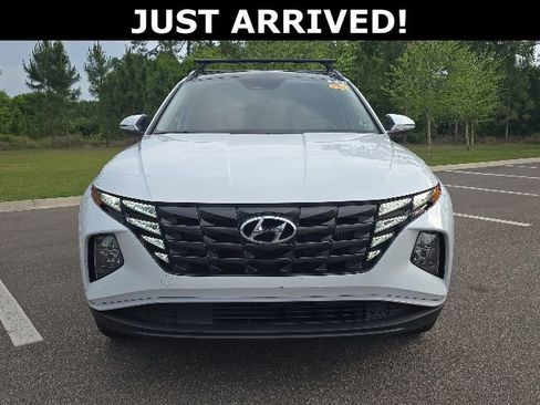 Used 2022 Hyundai Tucson SEL w/ Cargo Package AWD/4WD image 2