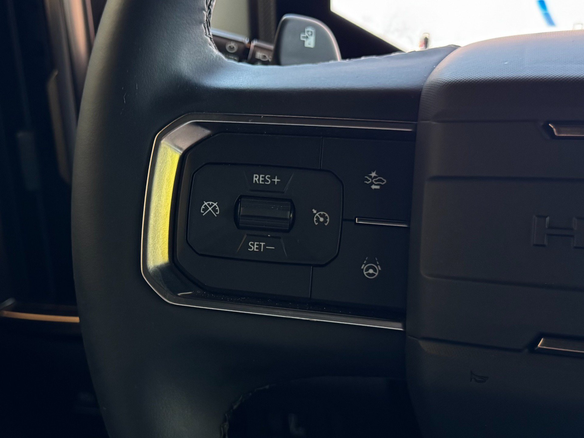 Used 2025 GMC Hummer EV 3X w/ Extreme Off-Road Package AWD/4WD image 59