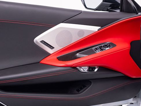 Used 2020 Chevrolet Corvette Stingray Premium Cpe w/ 3LT Preferred Equipment Group RWD image 13