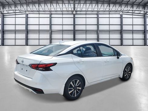 New 2025 Nissan Versa SV w/ Trunk Package FWD image 3