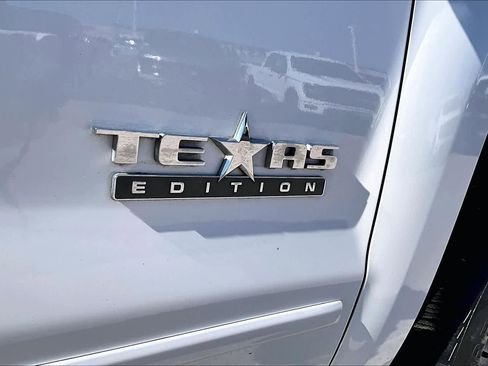 Used 2016 Chevrolet Silverado 1500 LT w/ Texas Edition image 10