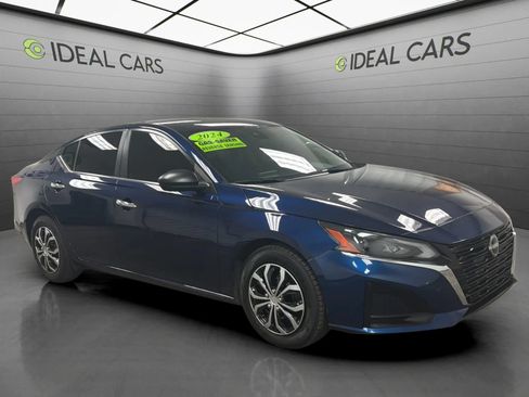 Used 2024 Nissan Altima 2.5 S FWD image 3