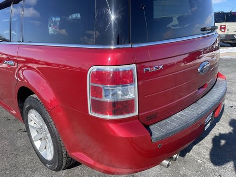 Used 2011 Ford Flex SEL w/ Rapid Spec Order Code image 35