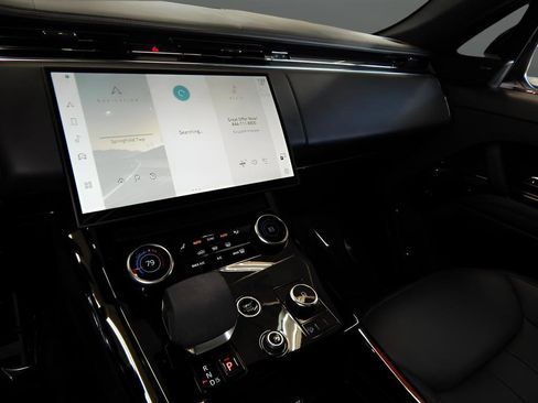 Used 2023 Land Rover Range Rover Sport SE Dynamic image 13