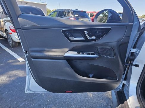 Used 2025 Mercedes-Benz GLC 300 GLC 300 Coupe image 12