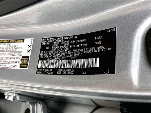 Used 2023 Lexus RZ 450e Premium image 35