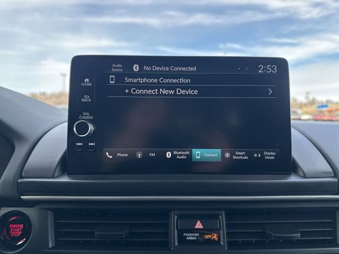 Used 2025 Honda Pilot EX-L image 62