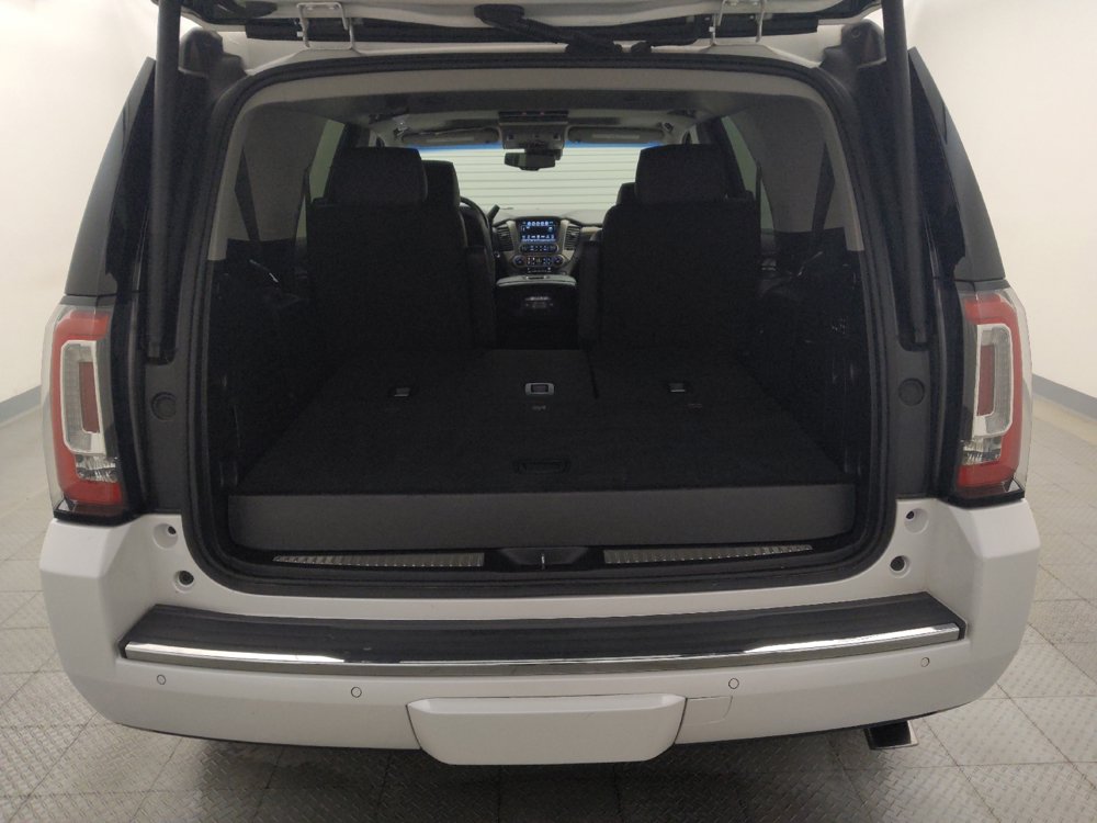 Used 2020 GMC Yukon Denali w/ Denali Ultimate Package RWD image 29
