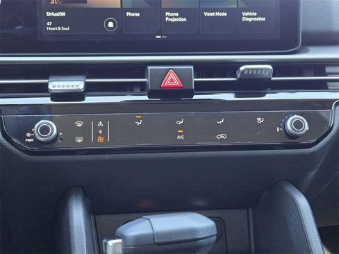 New 2026 Kia Sportage LX w/ LX Convenience Package image 14