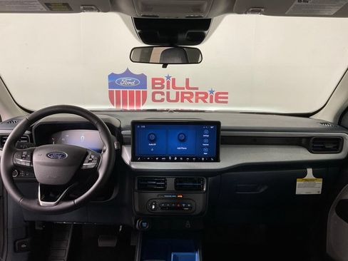 New 2026 Ford Maverick XLT w/ XLT Luxury Package FWD image 18