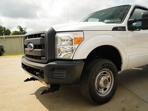 Used 2015 Ford F250 XL AWD/4WD image 17