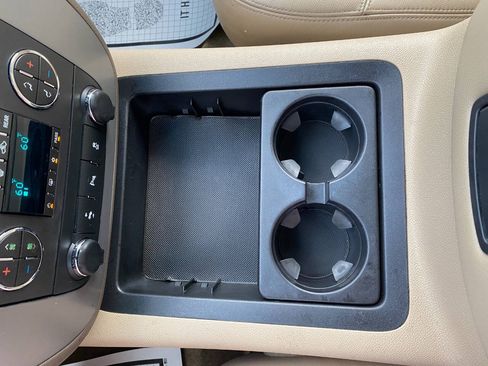 Used 2013 GMC Yukon SLT AWD/4WD image 16