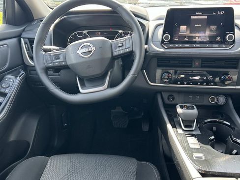 New 2026 Nissan Rogue SV FWD image 23
