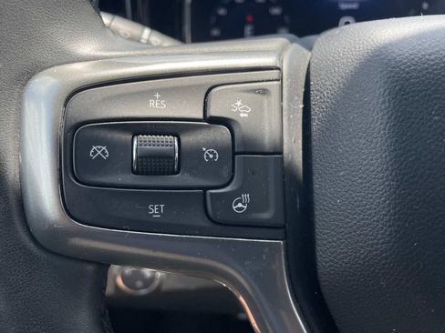 Used 2023 Chevrolet Silverado 1500 LT AWD/4WD image 22