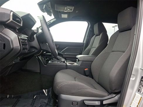 Used 2025 Toyota 4Runner SR5 image 13