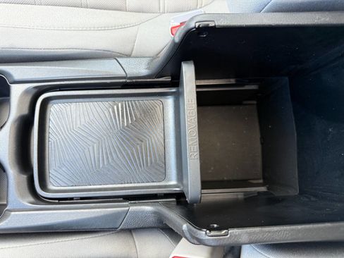 Used 2019 Honda CR-V EX image 27