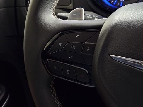 Used 2023 Chrysler 300 S RWD image 20