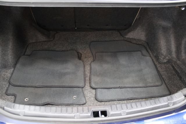 Used 2013 Toyota Corolla L FWD image 18