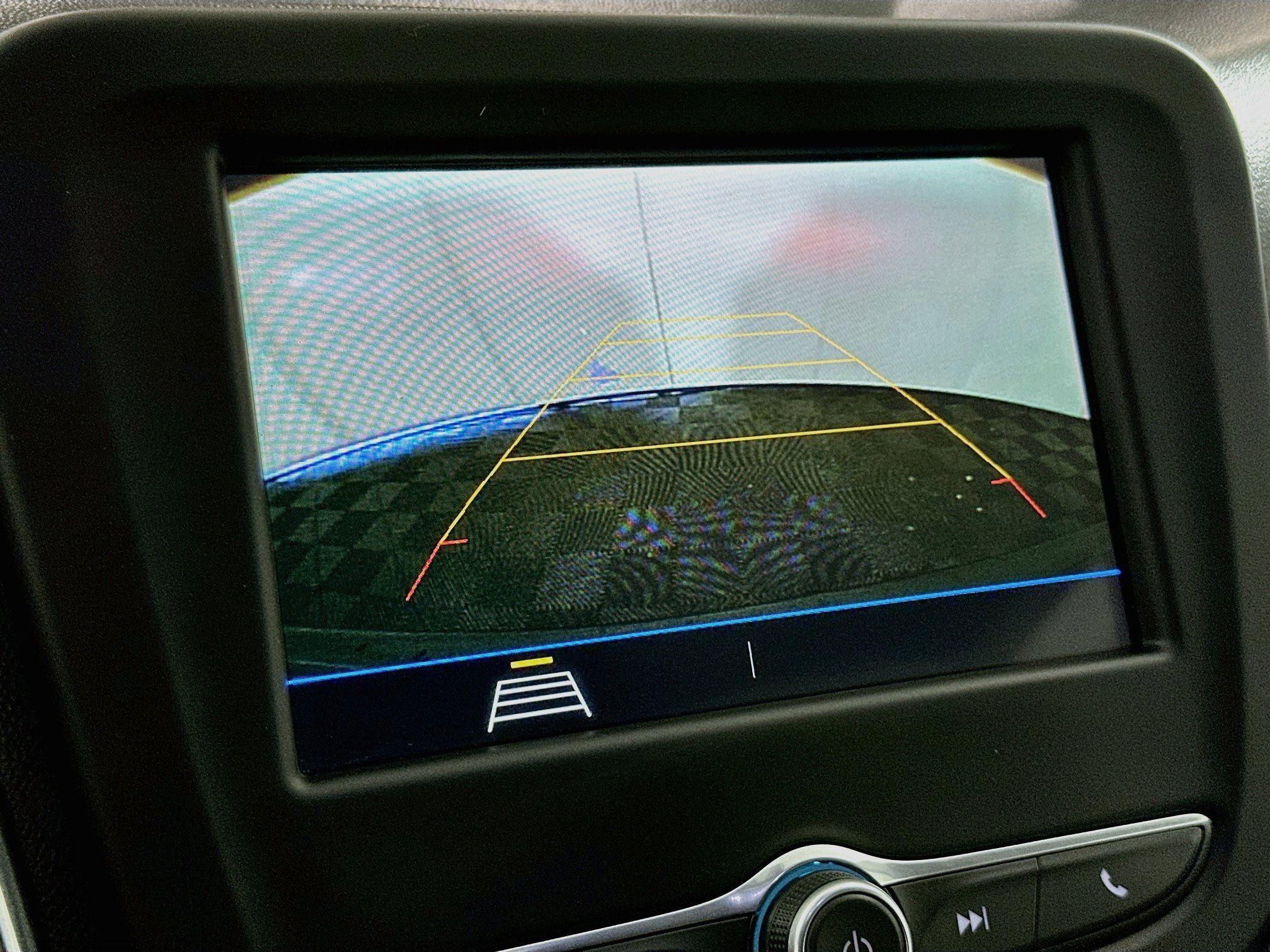 Used 2019 Chevrolet Equinox LT FWD image 22