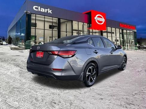 New 2025 Nissan Sentra SV image 7