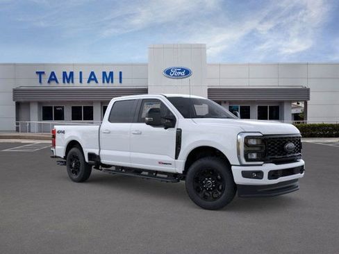 New 2026 Ford F250 Lariat w/ Black Appearance Package image 7