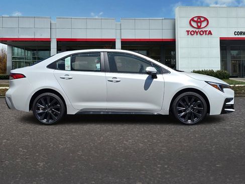 New 2026 Toyota Corolla SE w/ SE Package FWD image 4