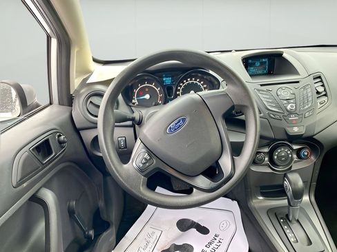 Used 2015 Ford Fiesta S FWD image 38