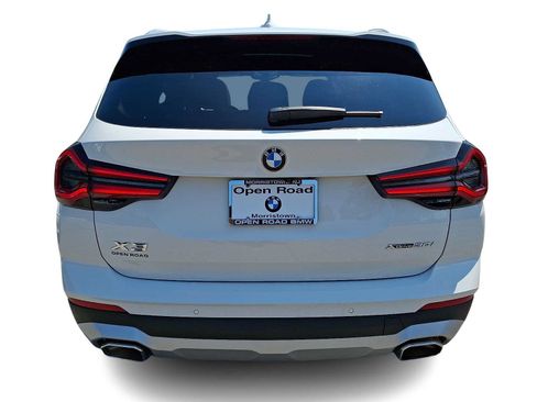 Used 2024 BMW X3 xDrive30i w/ Premium Package w/ZPA AWD/4WD image 5