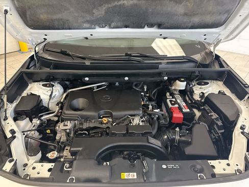 Used 2020 Toyota RAV4 Limited image 15