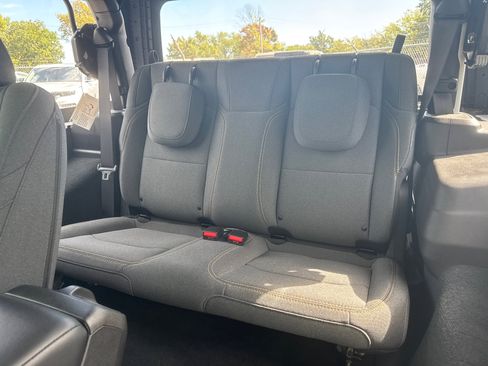 Used 2024 Jeep Wrangler Sport image 6
