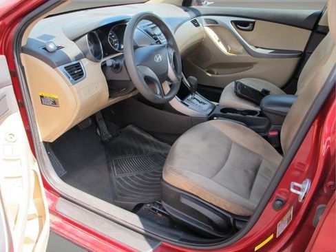 Used 2013 Hyundai Elantra GLS FWD image 9