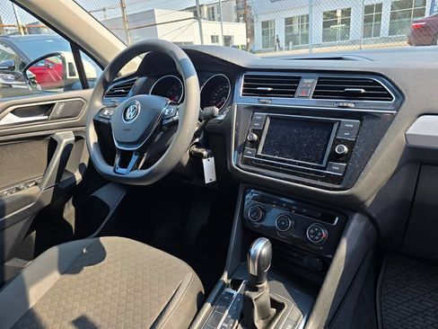 Used 2020 Volkswagen Tiguan S AWD/4WD image 8