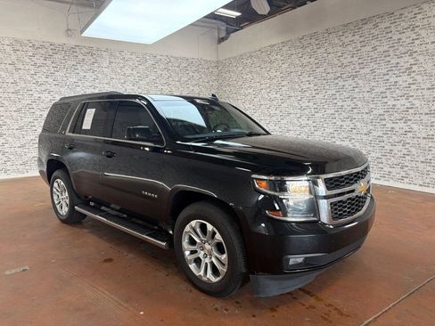 Used 2019 Chevrolet Tahoe LT w/ Luxury Package AWD/4WD image 1