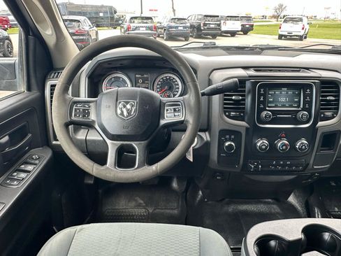 Used 2018 RAM 3500 Tradesman w/ Popular Equipment Group AWD/4WD image 3