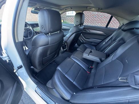 Used 2017 Cadillac CTS Luxury image 33