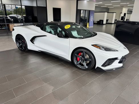 Used 2023 Chevrolet Corvette Stingray Preferred Conv w/ Z51 Performance Package RWD image 47